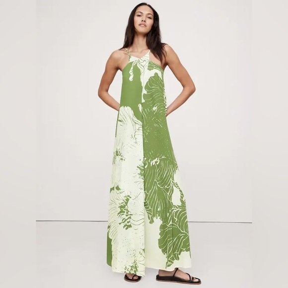 Banana Republic Dresses & Skirts - Banana Republic Matte 100% Silk Cross-Front Maxi Dress Green Floral Size XL $350